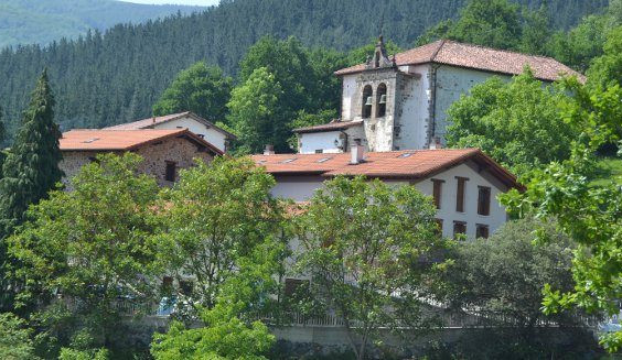 eskolore-mandobide-02 eskolore-mandobide-02