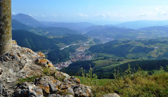 atxorrotx-inguruak-eskoriatzatik-03 atxorrotx-inguruak-eskoriatzatik-03